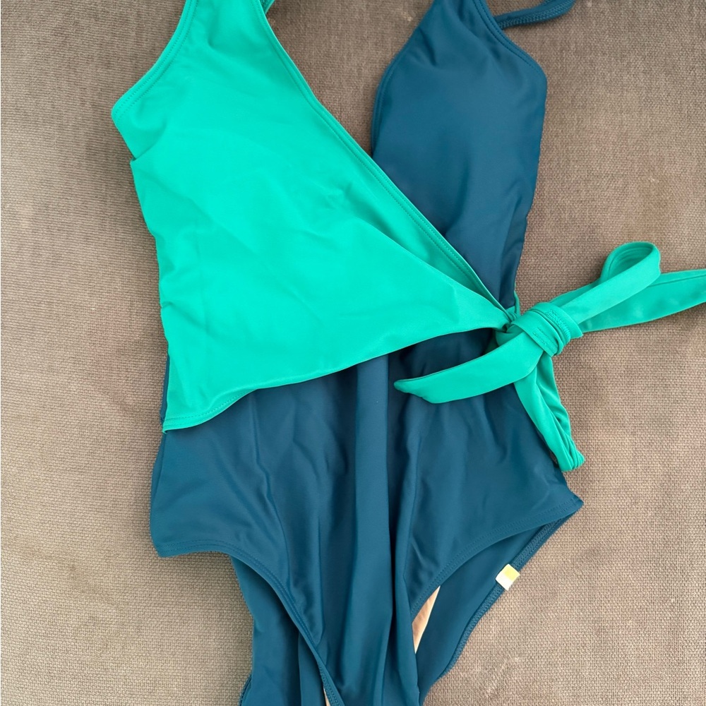 Summersalt Wrap One piece